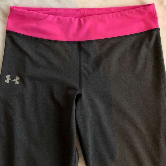 Under Armour Yoga/Sweatpants - Picture 2 of 3